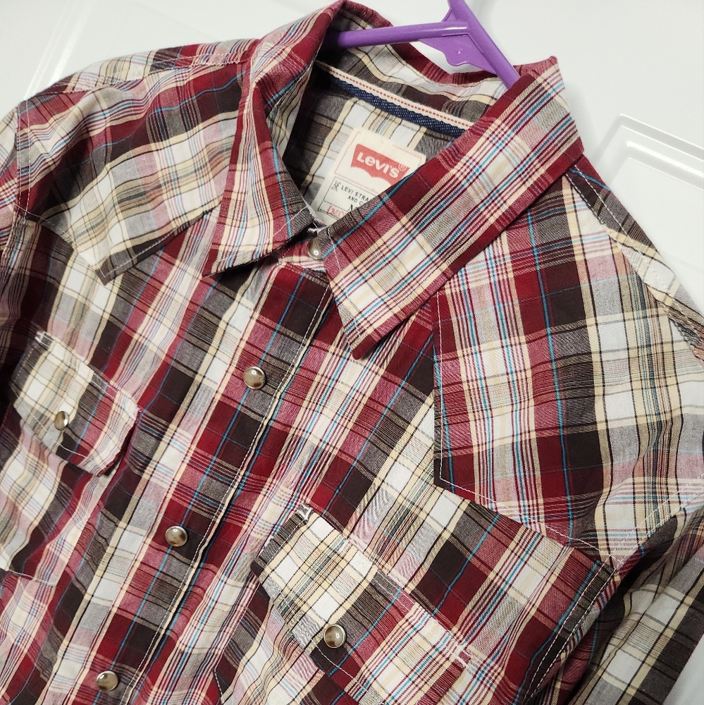 Levi‎ Strauss Men's Red Western Pearl Snap Shirt  Size Medium